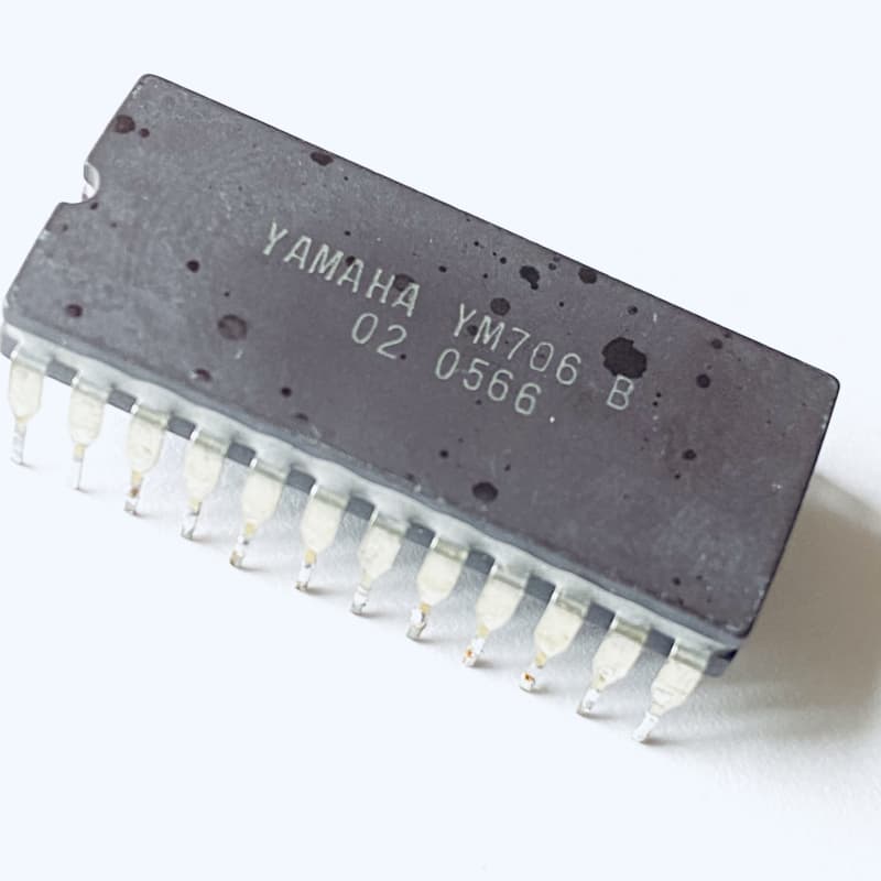 1978 - 1980 Yamaha YM706 B - used Yamaha               Synth