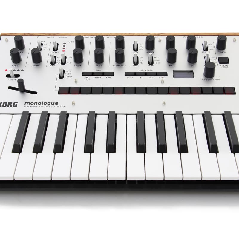 Korg Silver - New Korg        Analog     Synth