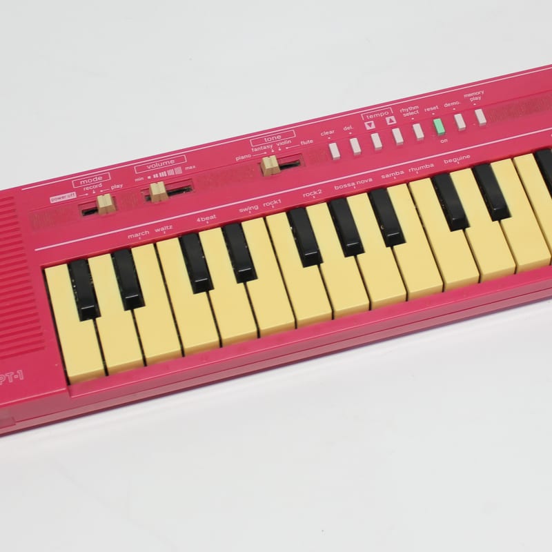 1982 - 1988 Casio PT-1 29-Key Mini Synthesizer White - used Casio  Vintage Synths            Keyboard