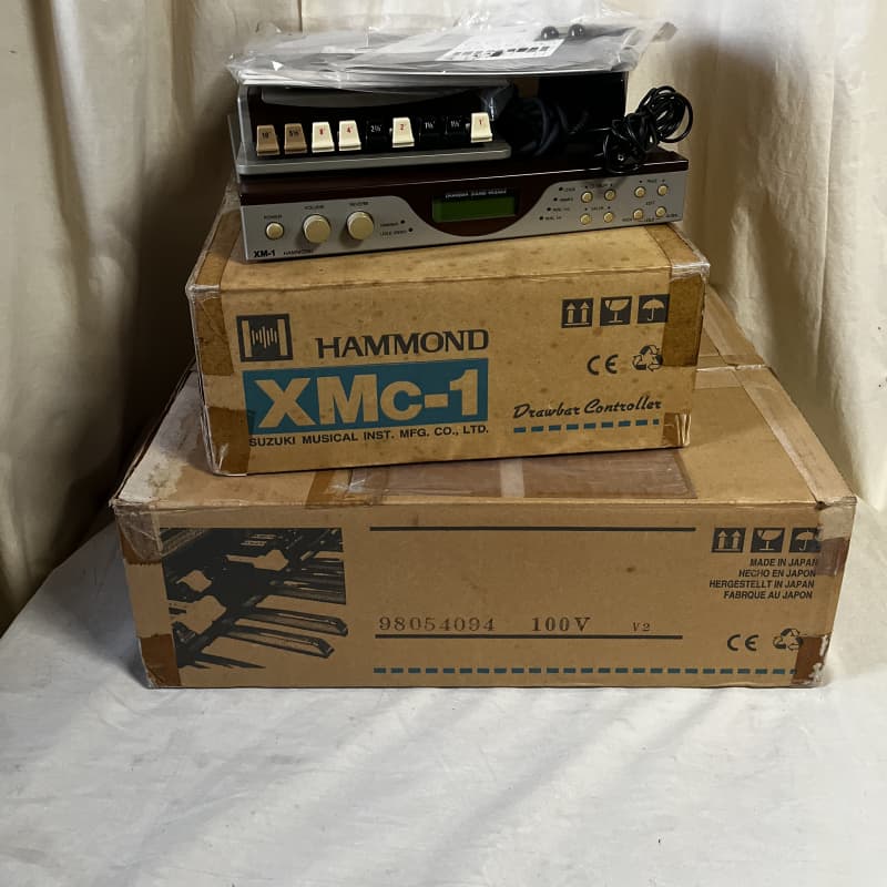 Hammond XM-1 & XMC-1 - used Hammond     Organ