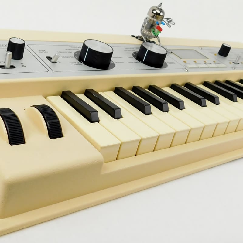 2012 - 2019 Korg Korg microKorg XL "Beige" Synthesizer Keyboar... - used Korg  Vintage Synths            Keyboard Synth