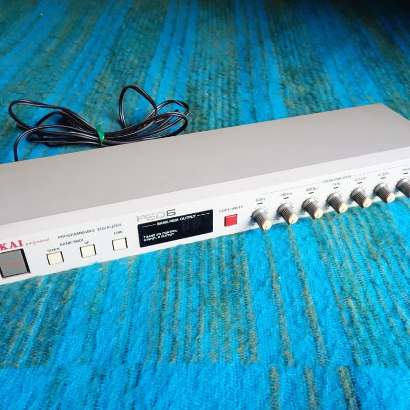 Akai PEQ6 Midi Programmable Equalizer - Used Akai     Midi Vintage