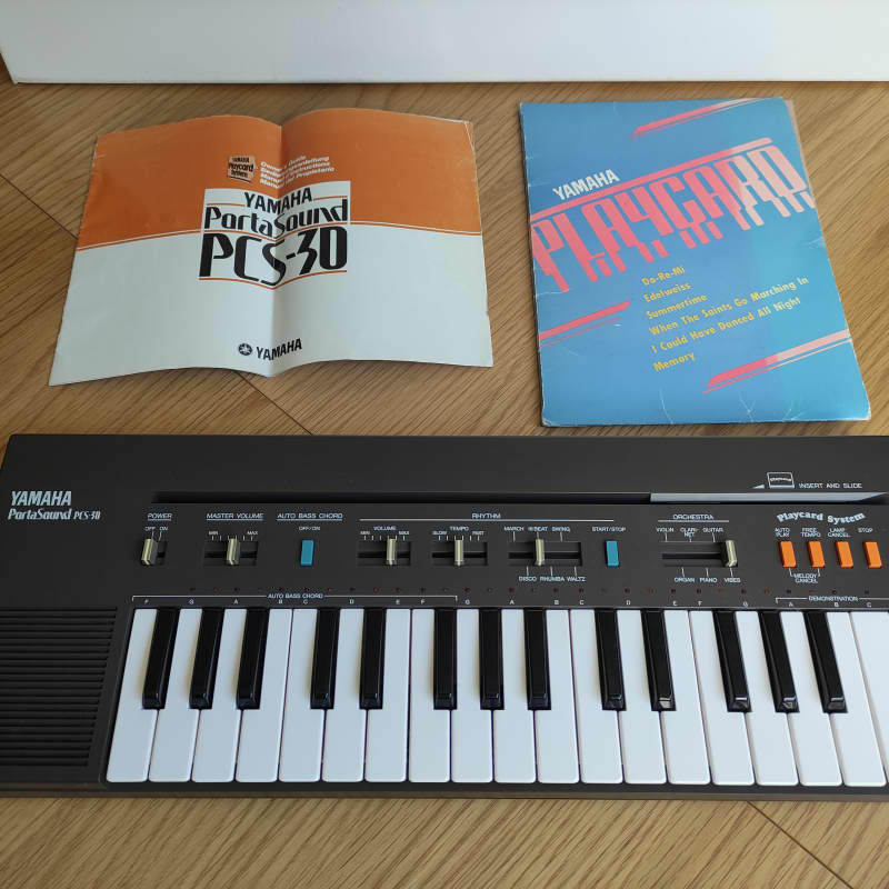 1984 Yamaha PortaSound PCS-30 Keyboard Brown - Used Yamaha  Keyboard