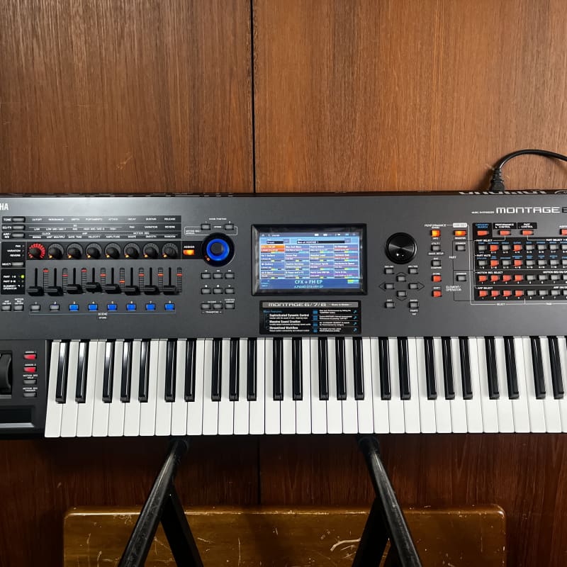 2019 - Present Yamaha Montage 6 Flagship Synthesizer Black - Used Yamaha  Keyboard           Synth