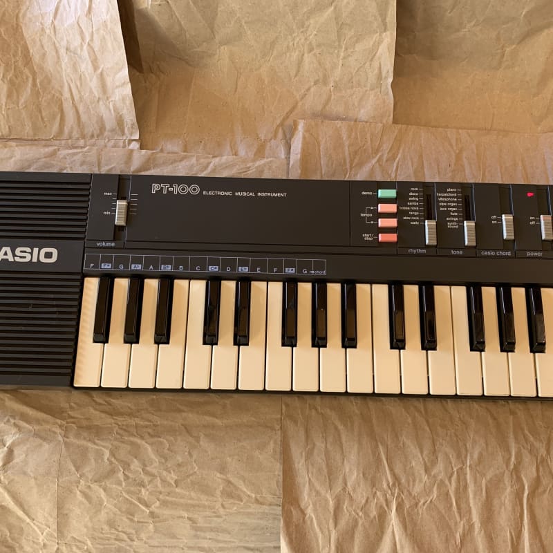 1980s Casio PT-100 32-Key Mini Synthesizer Black - Used Casio  Keyboard