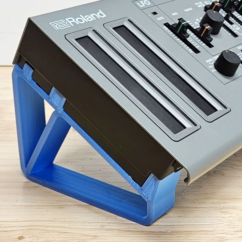 2023 Roland Boutique Series Stand Electric Blue V2 Blue - New Roland          Drum Machine   Synth