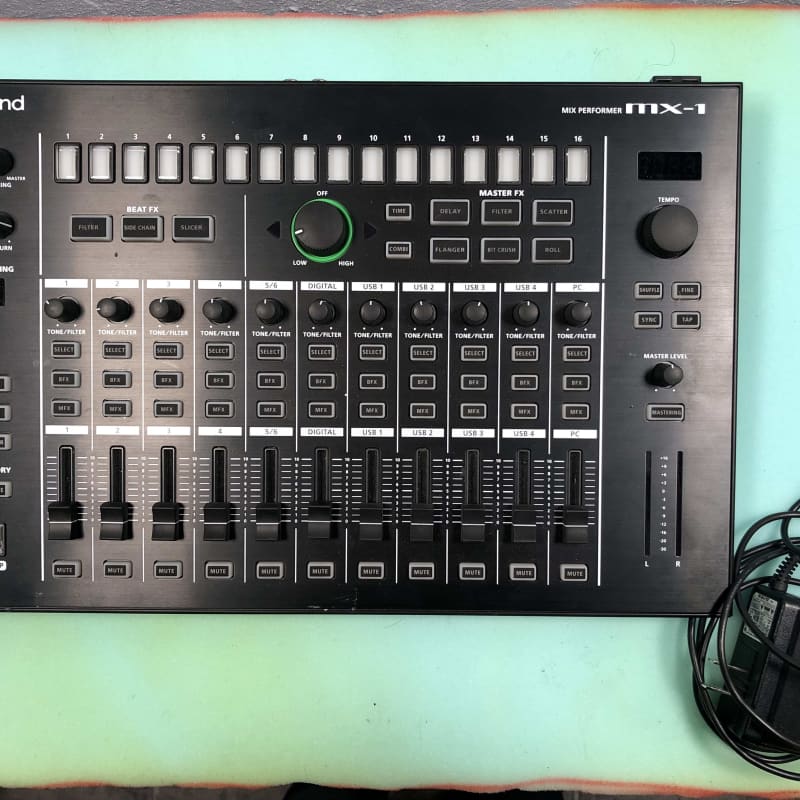 2010s Roland AIRA MX-1 Mix Performer Black - Used Roland          Drum Machine   Synth
