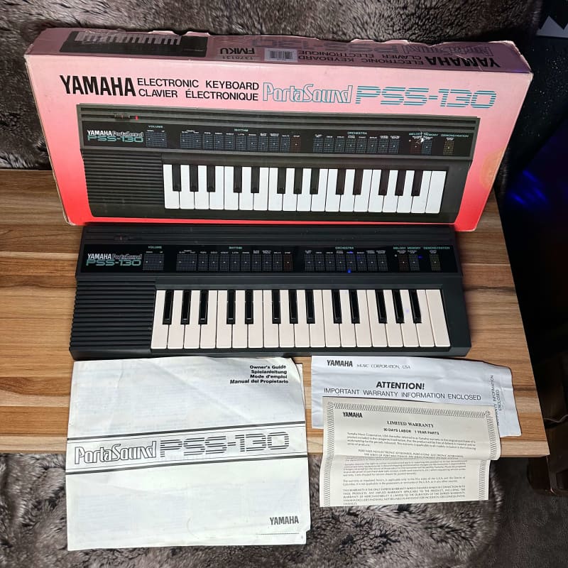 1987 Yamaha PSS-130 Synthesizer Black - Used Yamaha  Keyboard