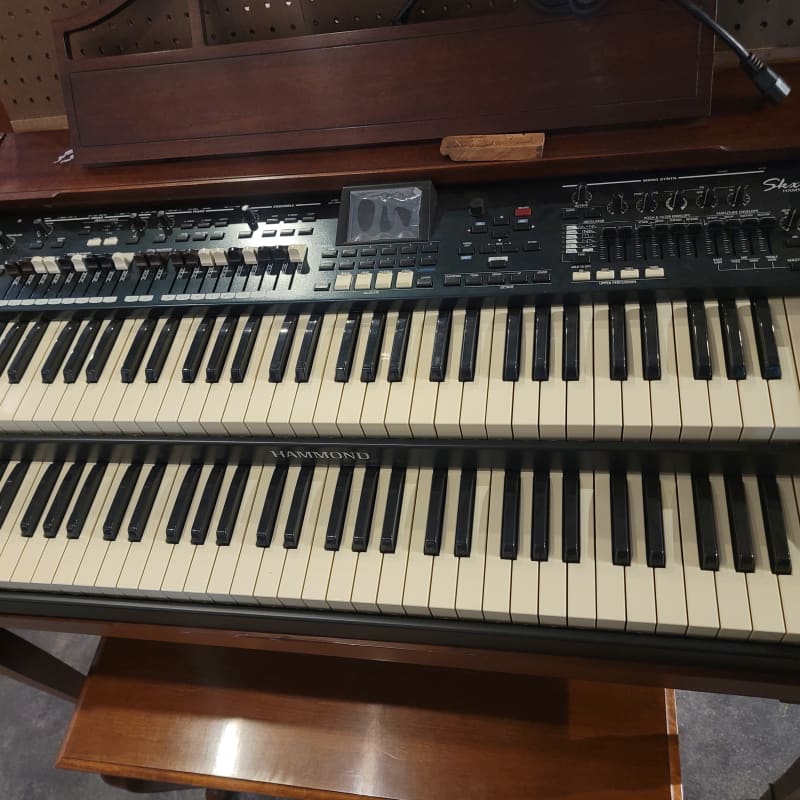 2021 - Present Hammond SKX Pro 61-Key Dual Manual Stage Organ ... - used Hammond      Organ  Keyboard