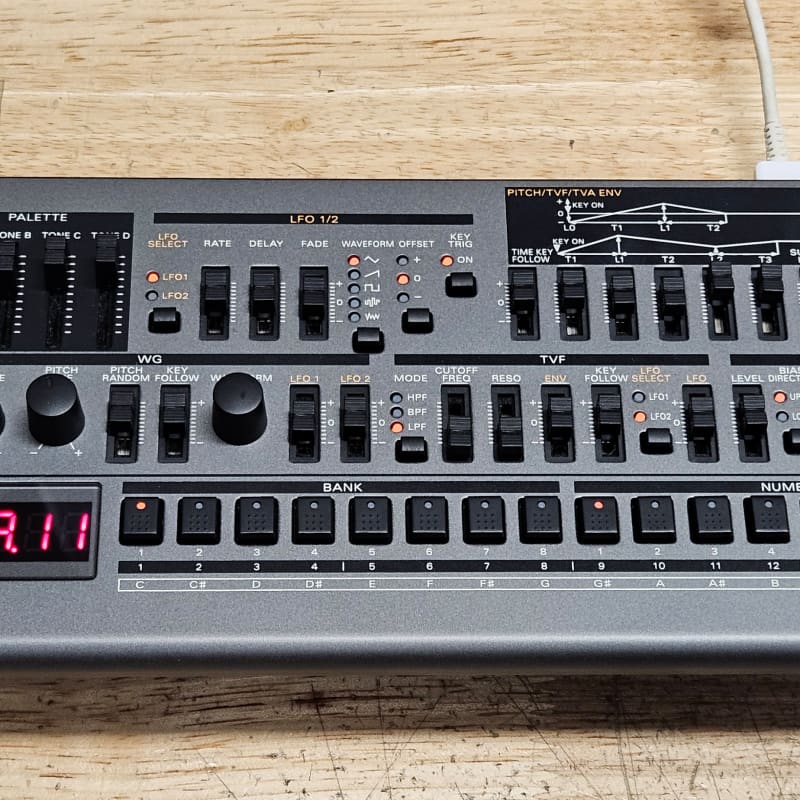 2021 - Present Roland JD-08 Boutique Series Programmable Synth... - Used Roland             Synth