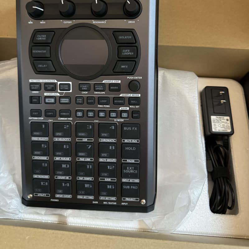 2021 - Present Roland SP-404MkII Gray - Used Roland            Sampler