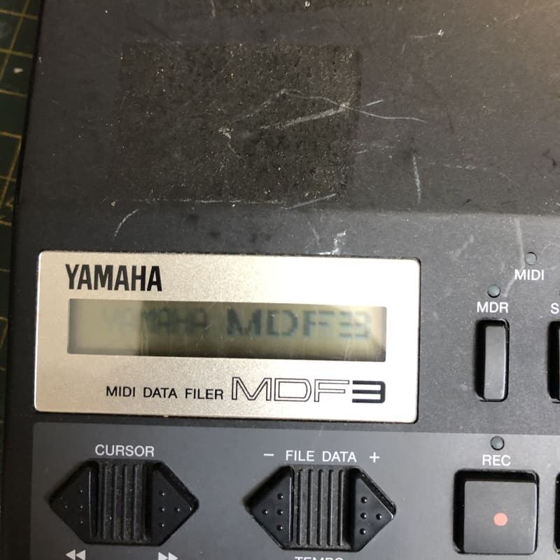 90 s Yamaha MDF3 Black - Used Yamaha     Midi