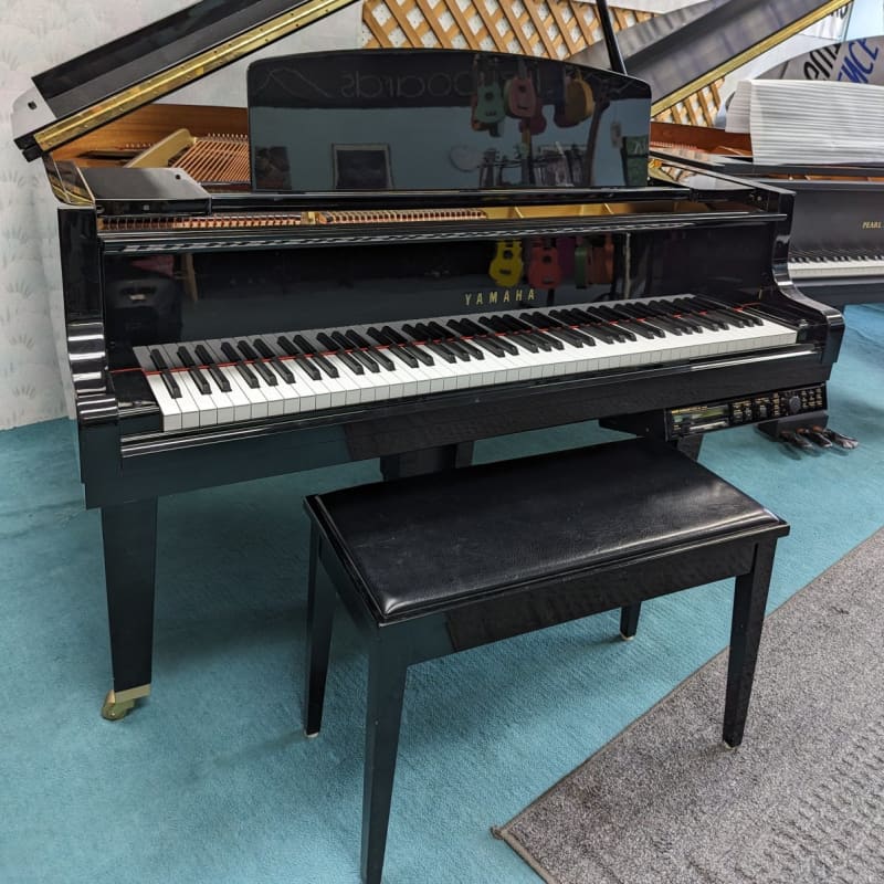 Yamaha GH1BW High Polish Ebony - Used Yamaha Piano