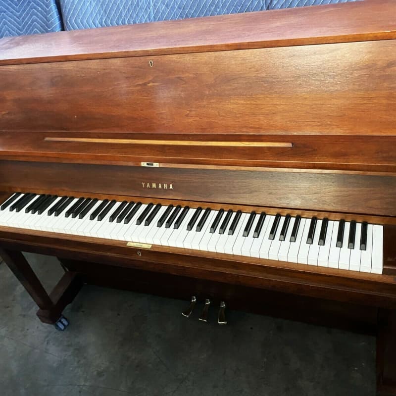1990 Yamaha P22 Mahogany - Used Yamaha Piano