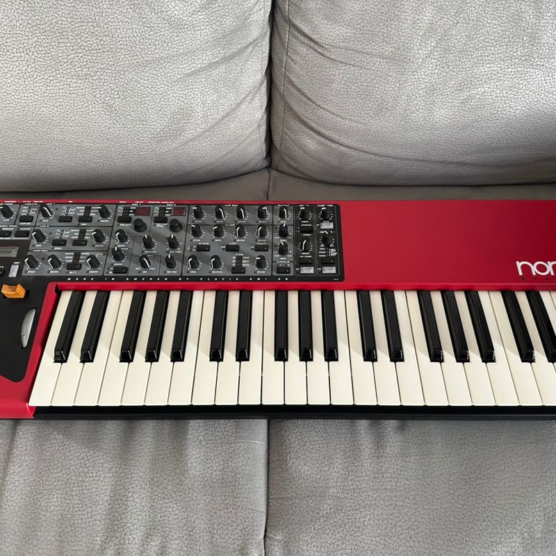 2007 - 2013 Nord Wave 49-Key 18-Voice Polyphonic Synthesizer Red - used Nord Polyphonic             Synthesizer