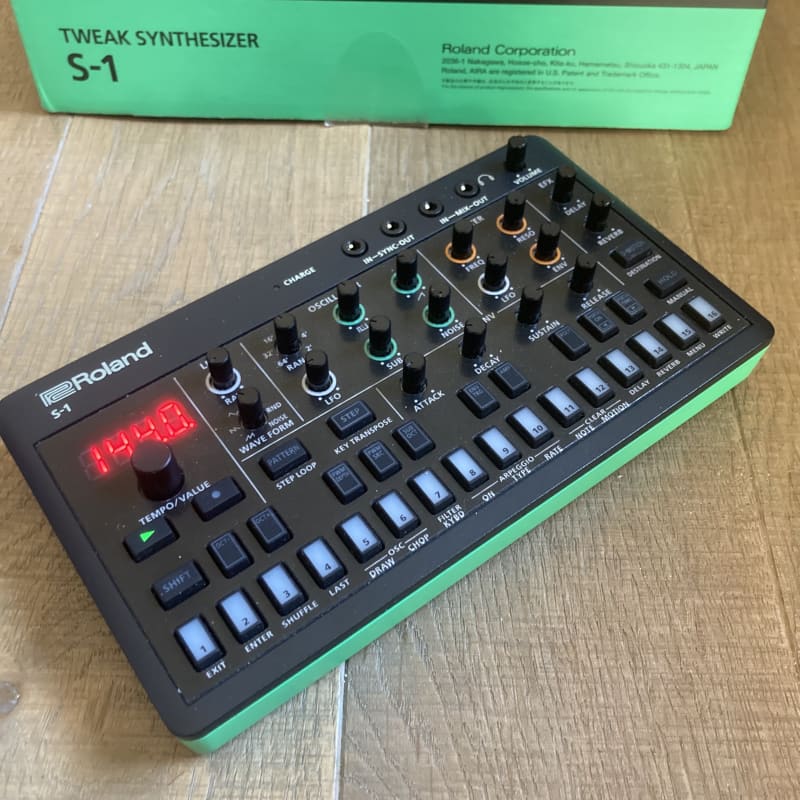 2023 - Present Roland S-1 AIRA Compact Tweak Synthesizer Black - Used Roland             Synth