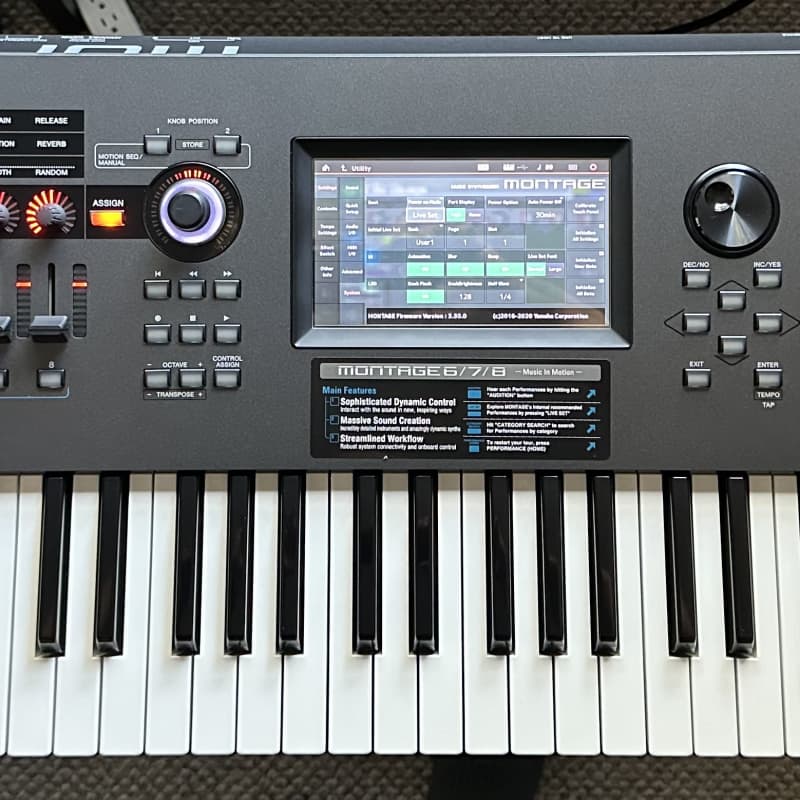 2019 - Present Yamaha Montage 6 Flagship Synthesizer Black - Used Yamaha  Keyboard