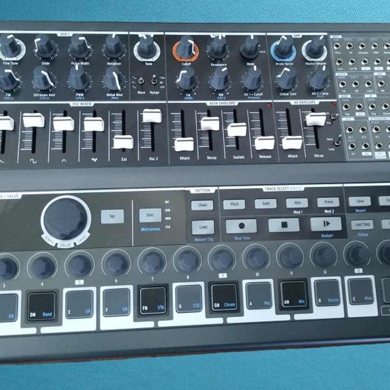 2018 - Present Arturia MiniBrute 2S Desktop Synthesizer Black - used Arturia               Synth