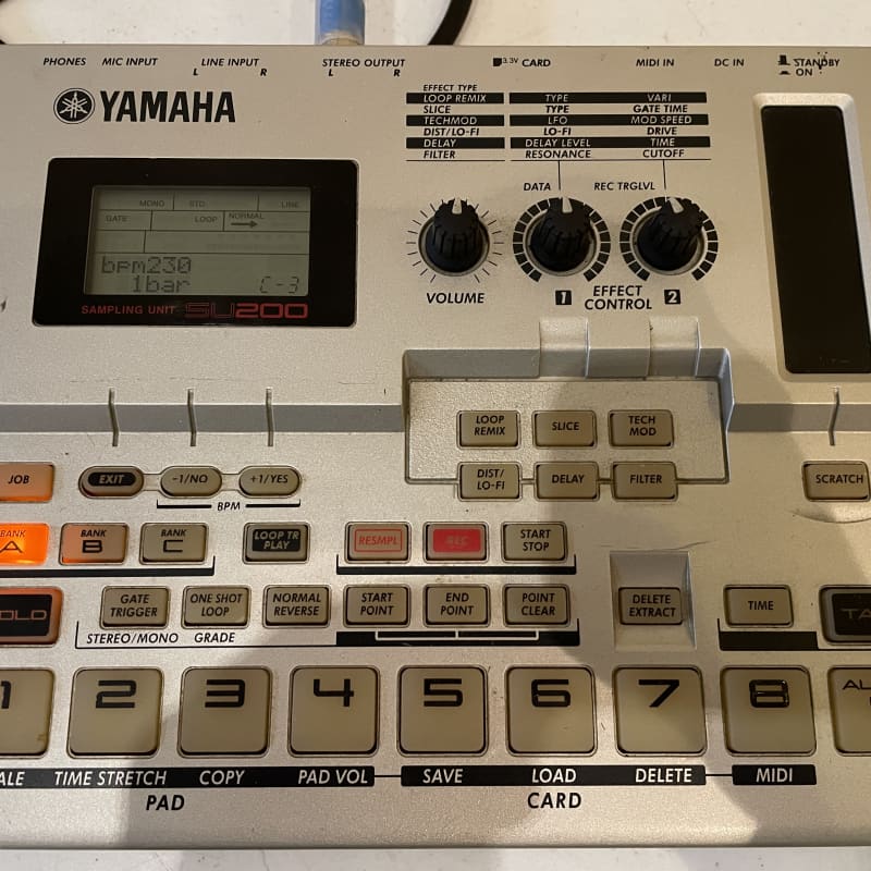 Yamaha SU 200 sampler - Used Yamaha            Sampler