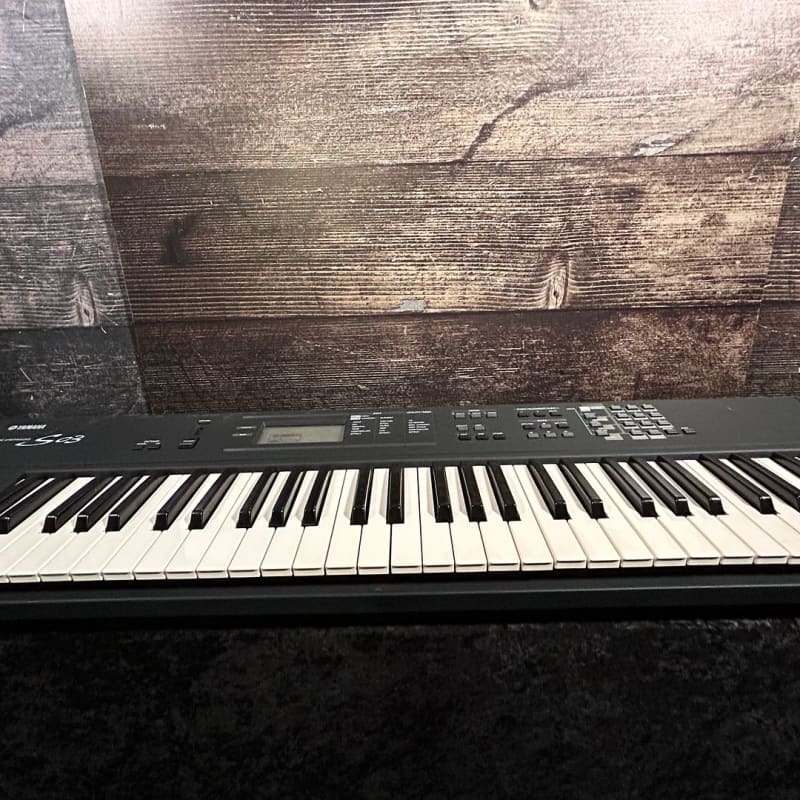 Yamaha S03 - Used Yamaha             Synth