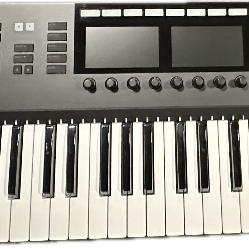 2010s Native Instruments Komplete Kontrol S49 Mk2 Black - used Native Instruments              Keyboard