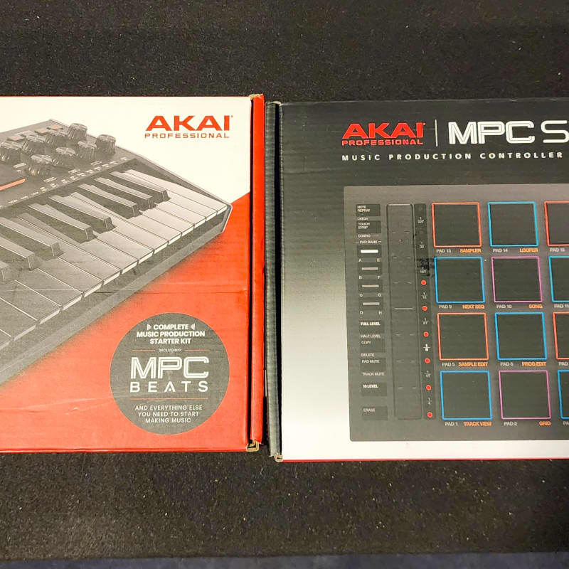 2022 Akai MPC Studio & MPK Mini Set Black on Black - used Akai MPC       MIDI Controllers       Synth