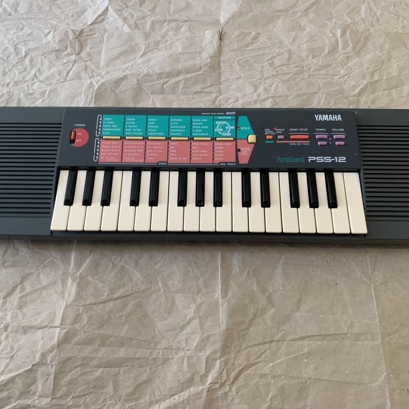 Yamaha PSS-12 Portasound - used Yamaha              Keyboard