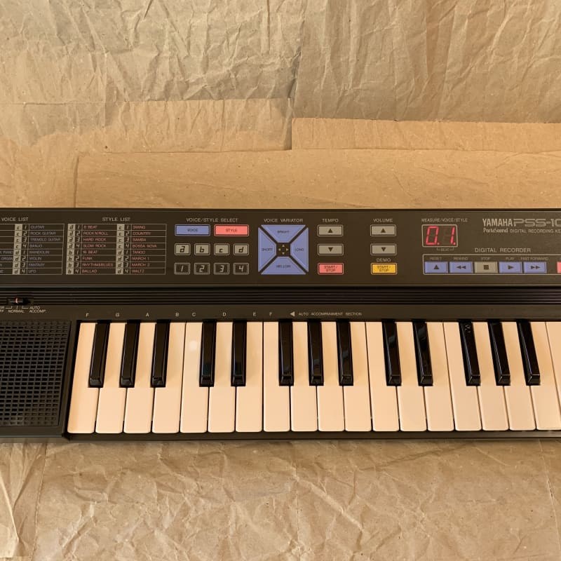 Yamaha PSS-100 - used Yamaha    Digital          Keyboard