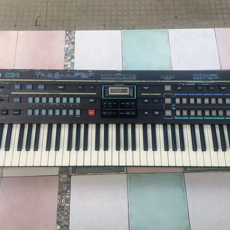 late-80's Casio CZ-1 61-Key Synthesizer Black - Used Casio             Synth