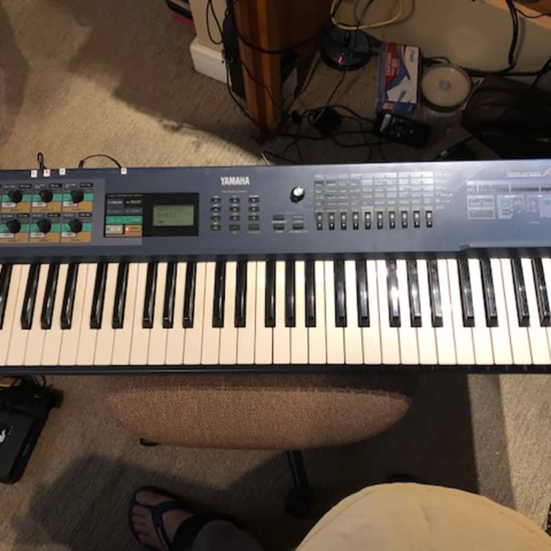1997 Yamaha AN1x Virtual Analog Synthesizer Blue - Used Yamaha  Keyboard    Vintage
