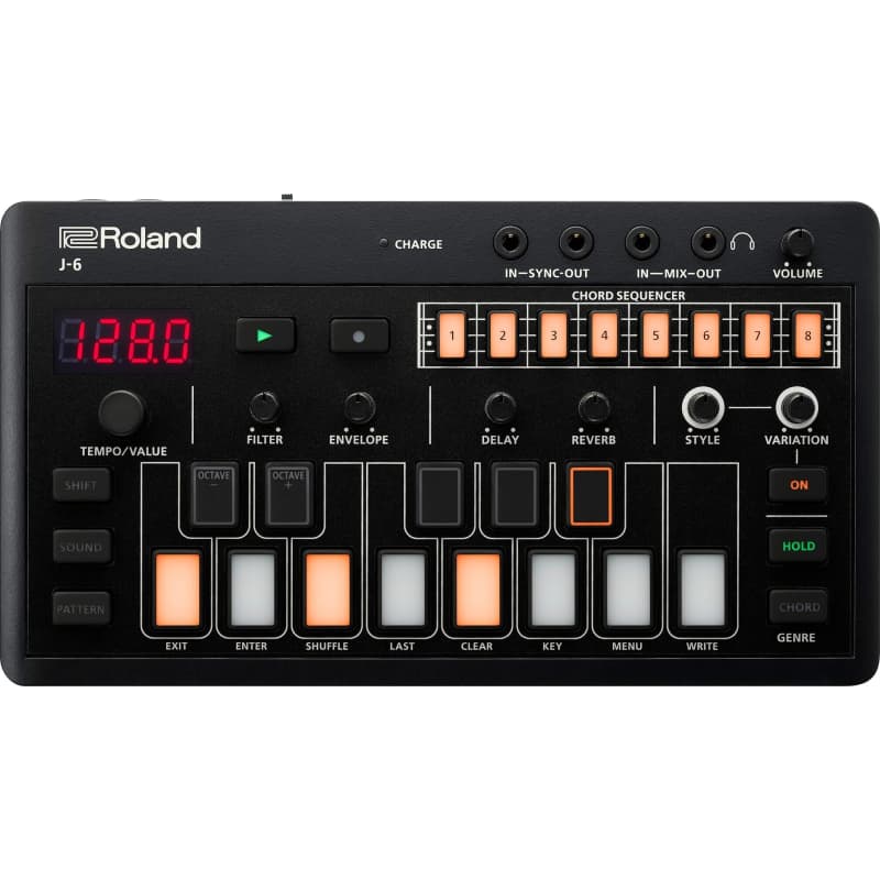 Roland J-6 - new Roland          Sequencer     Synth