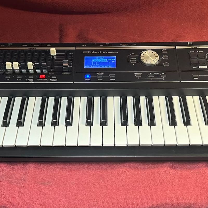 Roland VR-09 - Used Roland  Keyboard