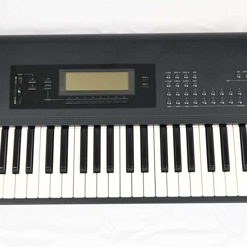 Korg T3EX - used Korg               Synth