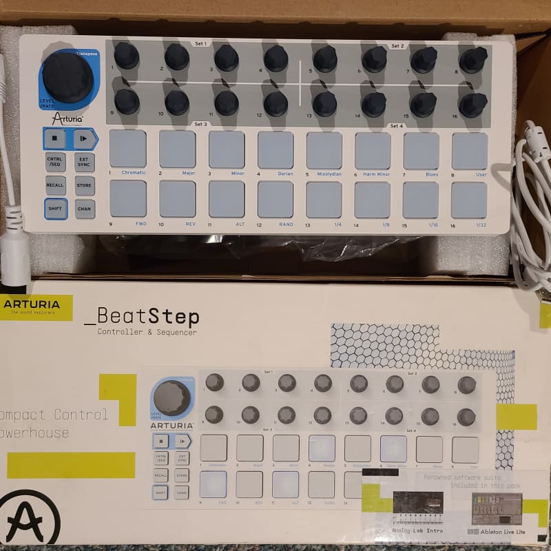 2014 - Present Arturia BeatStep MIDI Controller White - used Arturia        MIDI Controllers