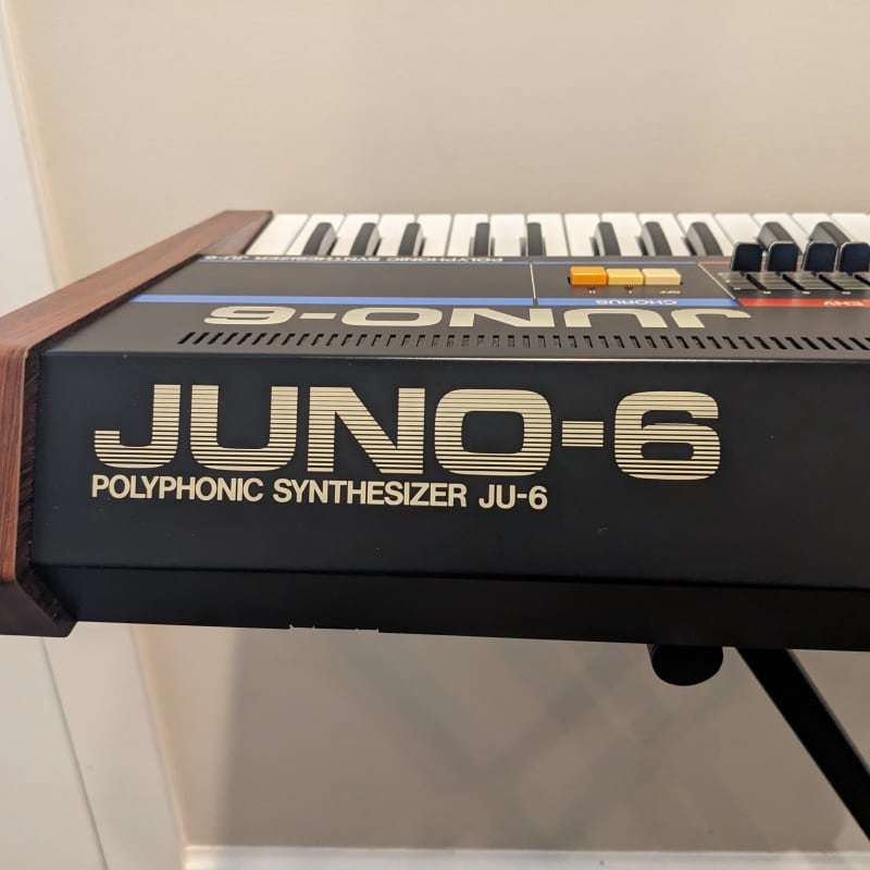 1982 - 1984 Roland Juno-6 61-Key Polyphonic Synthesizer Black - used Roland   Vintage Instrument    Midi