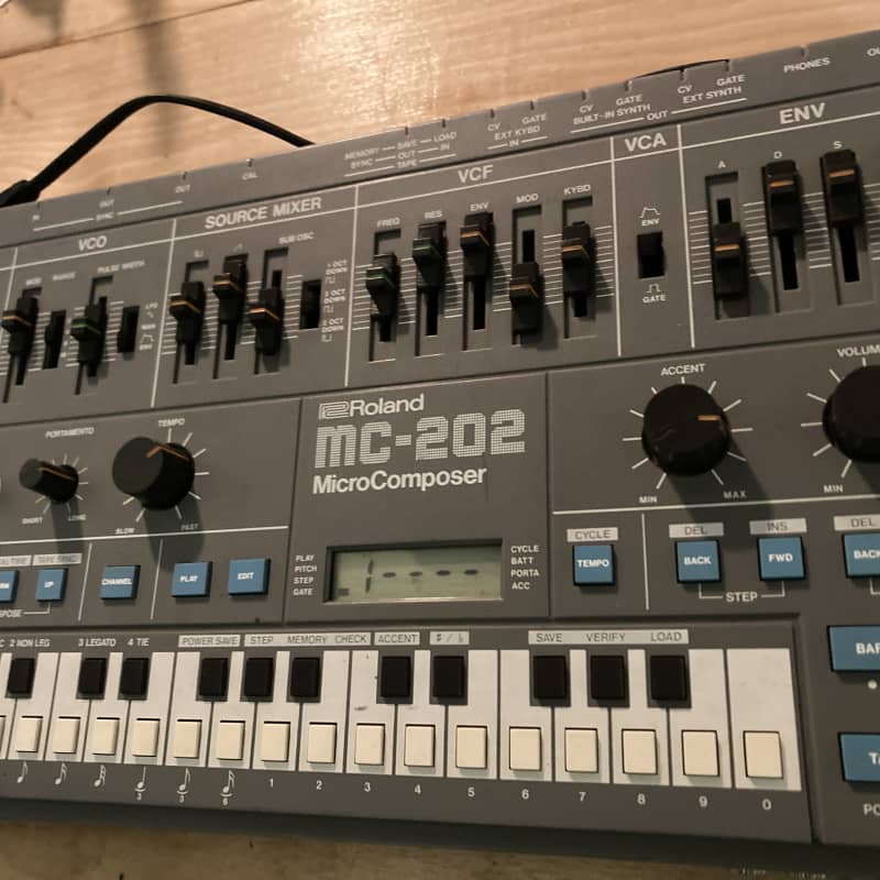 1983 - 1985 Roland MC-202 MicroComposer Gray - used Roland              Synthesizer