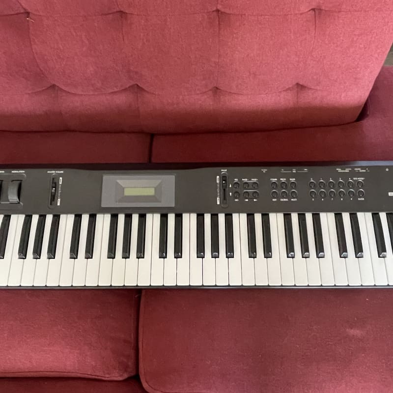 1995-1997 Korg X5 Black - used Korg        MIDI Controllers