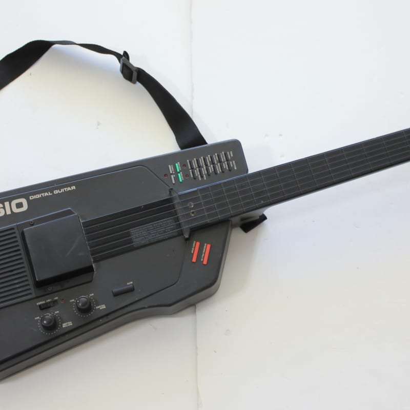 Casio DG 1 Electronic Synthesizer Guitar - used Casio  Vintage Synths  Digital           Synth