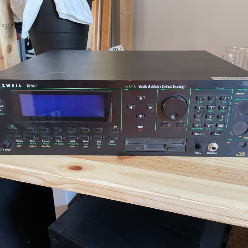 1990s Kurzweil K2500R Rackmount Digital Sound Module Black - used Kurzweil               Synth