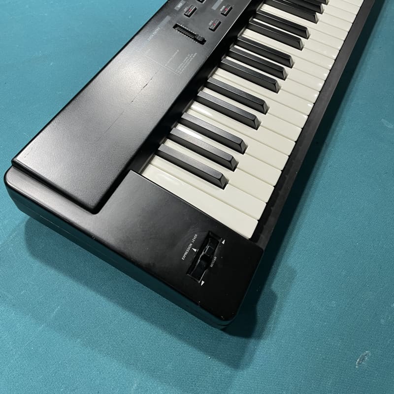 Roland A-33 - used Roland        MIDI Controllers