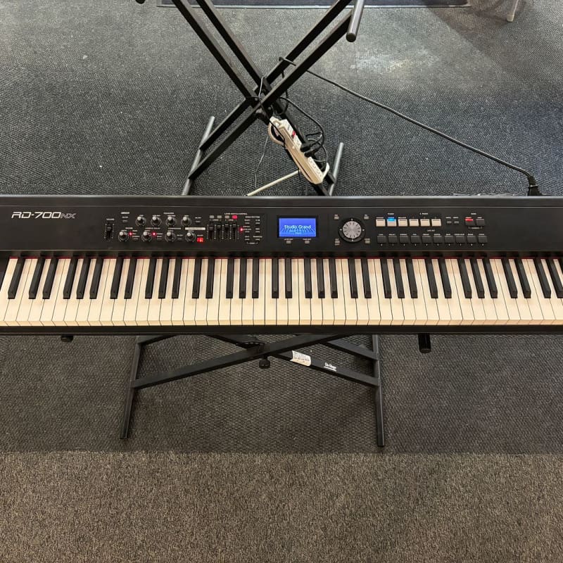 Roland RD700NX 88 Key Digital Stage Piano - used Roland       Digital Piano