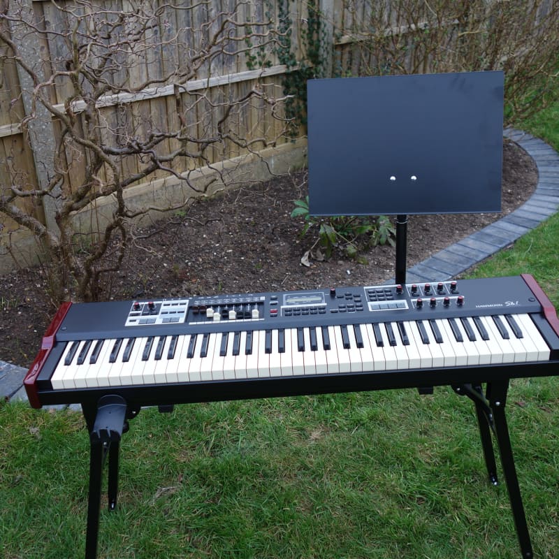 2010s Hammond SK1-73 Black - used Hammond        Keyboard
