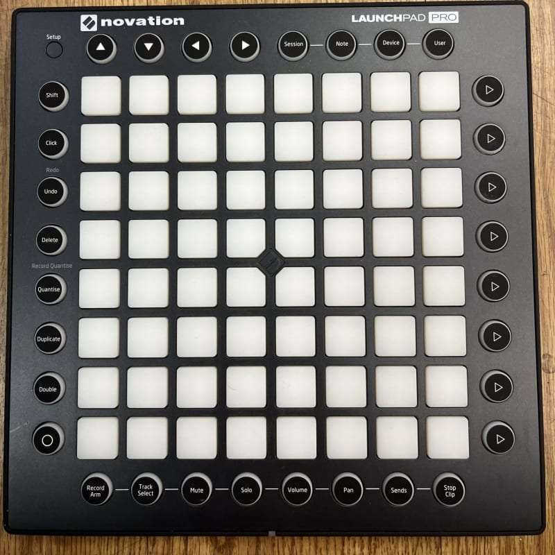 Novation U-LAUNCHPADPRO - used Novation        MIDI Controllers