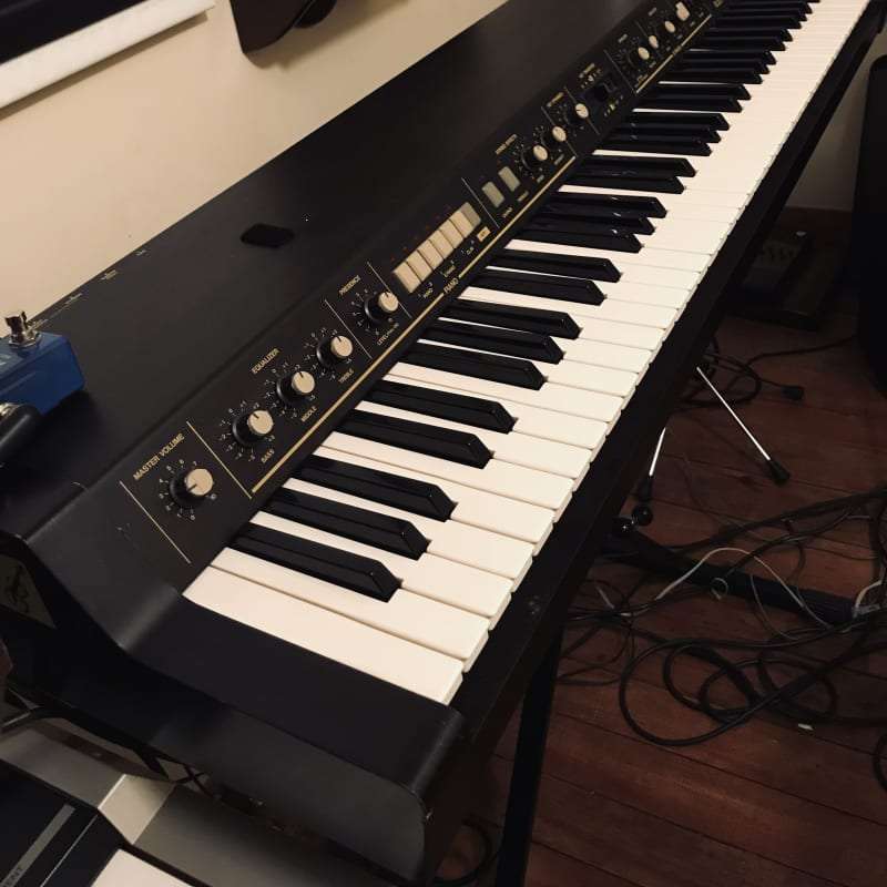 80 s Korg EPS-1 - used Korg  Vintage Synths     Digital Piano     Analog  Keyboard