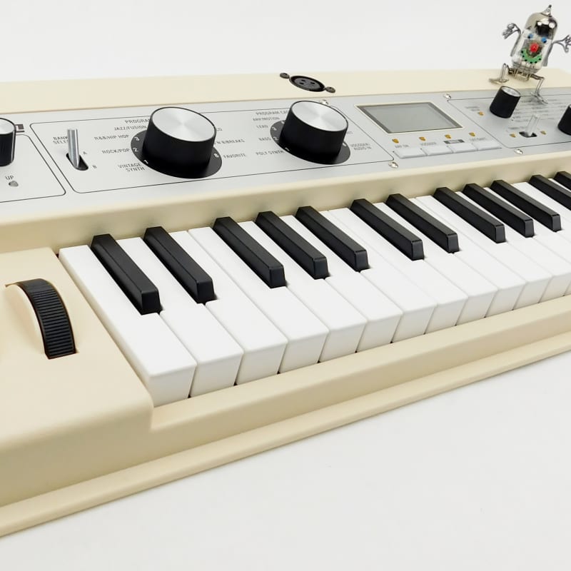 2012 - 2019 Korg Korg microKorg XL "Beige" Synthesizer + Fast ... - used Korg              Keyboard Synth