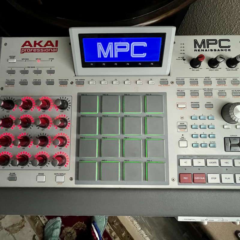 2012 - 2019 Akai MPC Renaissance Groove Production Studio Grey - used Akai        MIDI Controllers Sampler