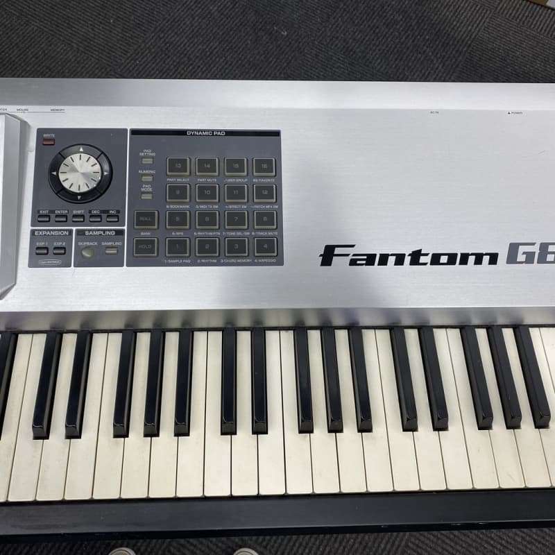 Roland Fantom G8 - used Roland      Workstation