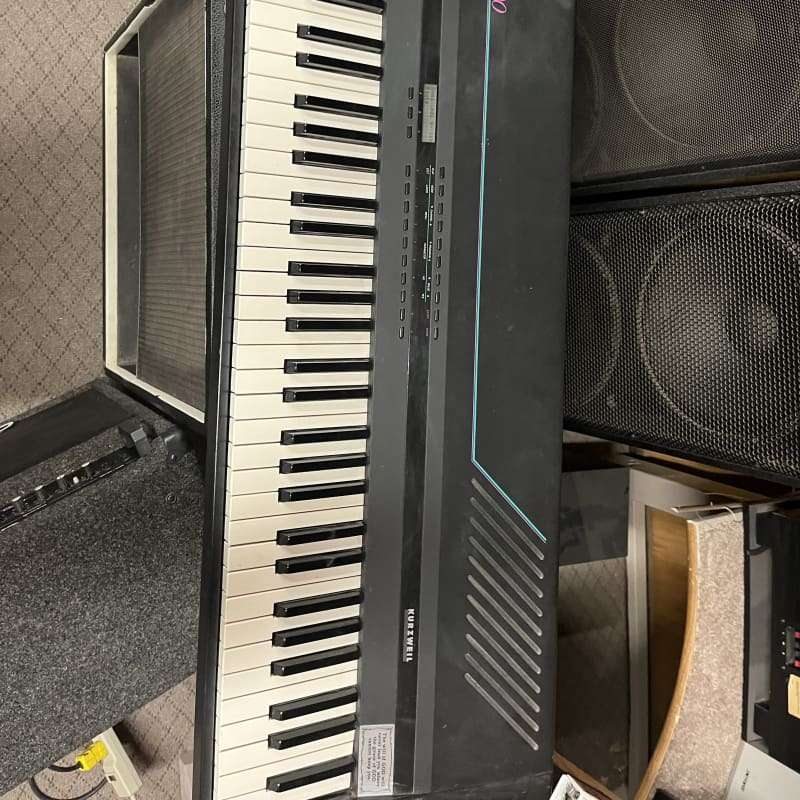 Kurzweil K1000 - used Kurzweil       Digital Piano