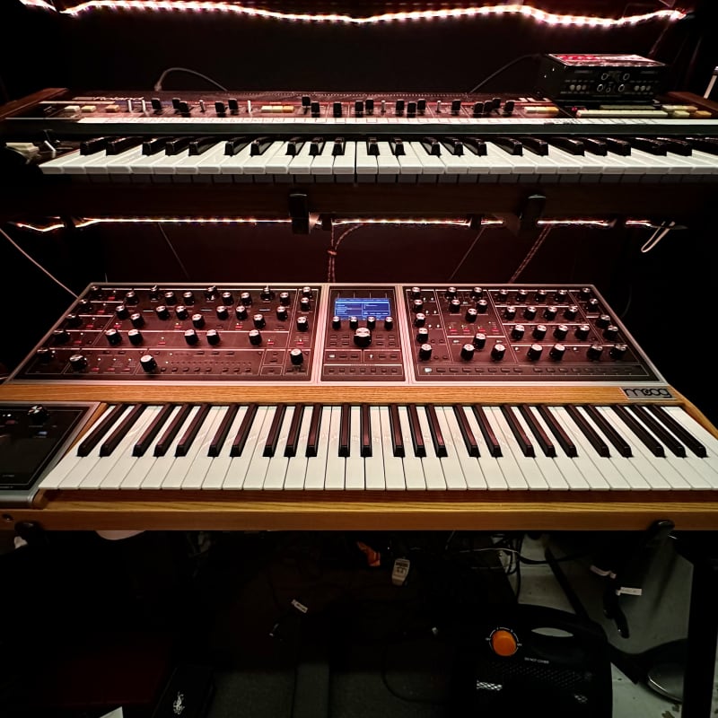 2018 - Present Moog One 16-Voice 61-Key Polyphonic Analog Synt... - used Moog Polyphonic             Synthesizer