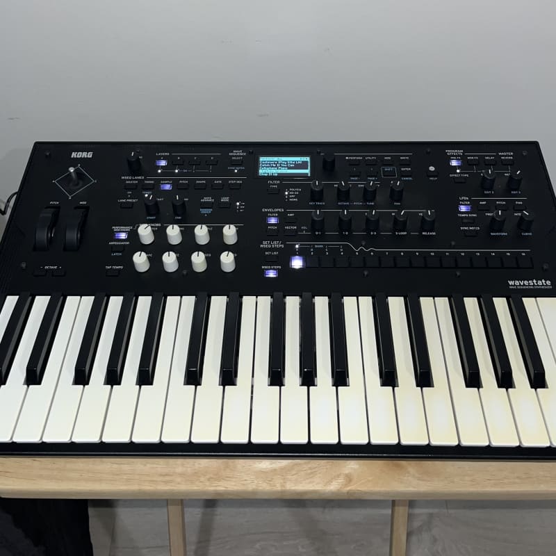 2020 - 2023 Korg Wavestate 37 Key Synthesizer Black - used Korg               Synth